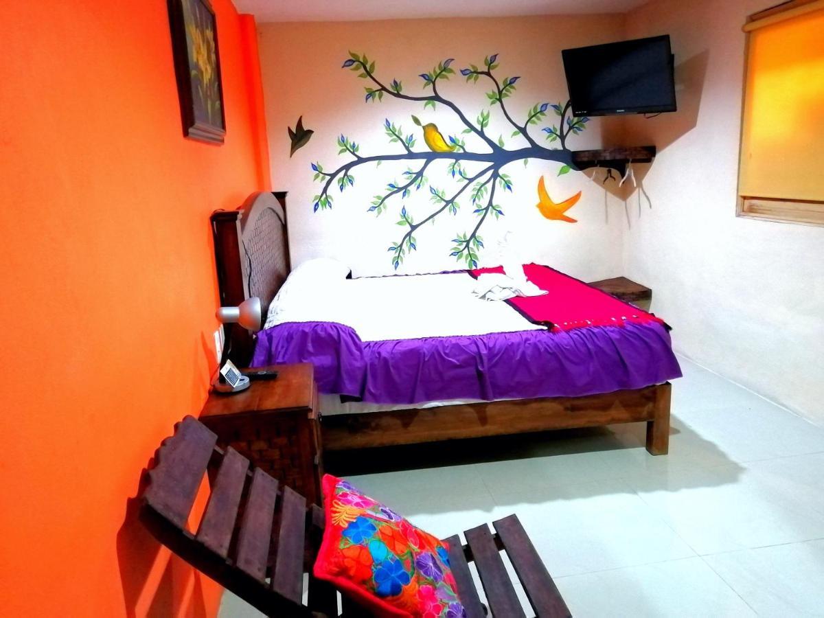 Hotel Amayal San Cristóbal de Las Casas Екстериор снимка