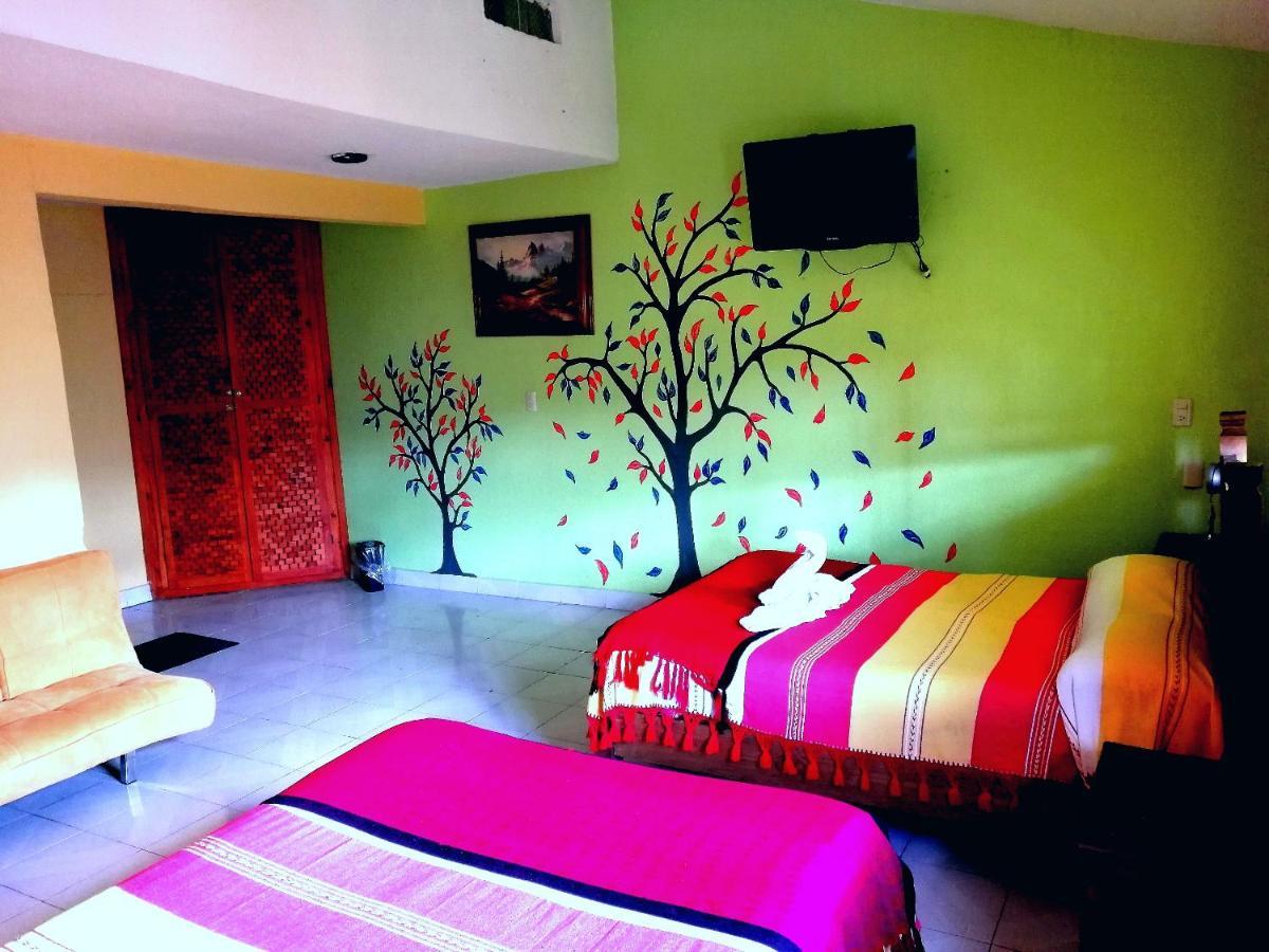 Hotel Amayal San Cristóbal de Las Casas Екстериор снимка