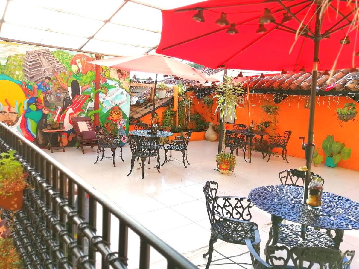 Hotel Amayal San Cristóbal de Las Casas Екстериор снимка