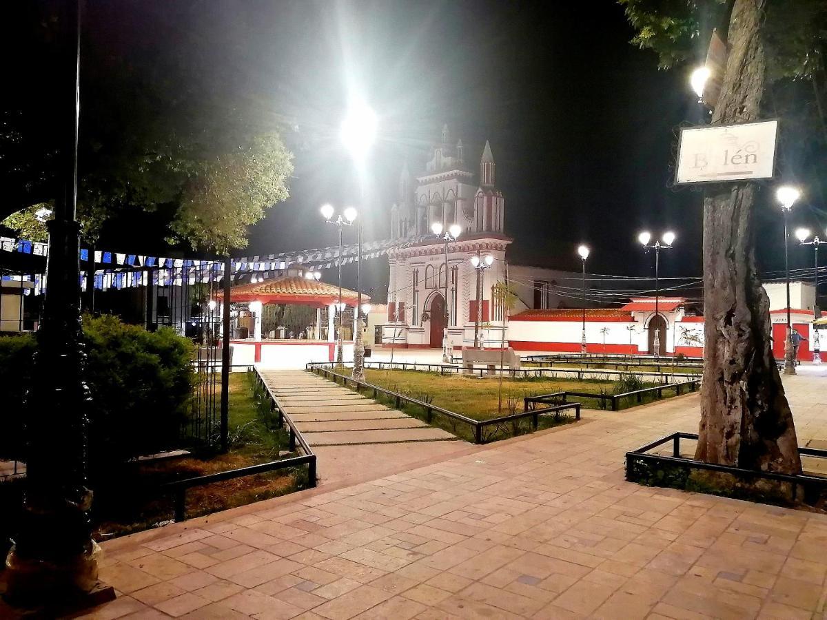 Hotel Amayal San Cristóbal de Las Casas Екстериор снимка