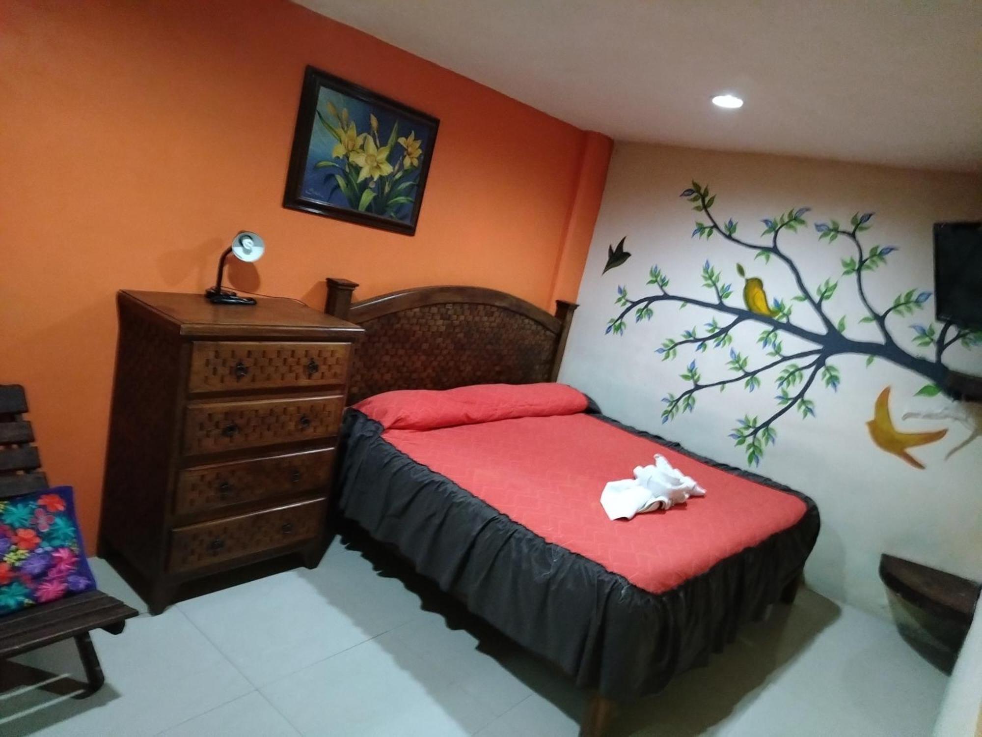 Hotel Amayal San Cristóbal de Las Casas Екстериор снимка